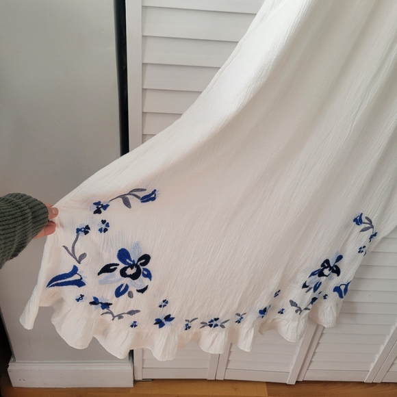Free People Magda Blue Embroidered White Maxi Dress In Ivory Indigo Size M NWT - Picture 12 of 15